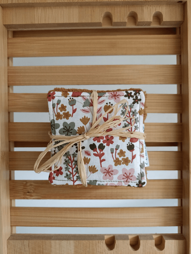 Ensemble de 8 carrés visage - Spring