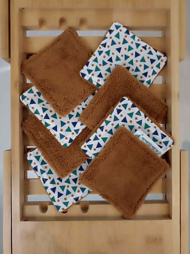 Ensemble panier avec lots de 8 lingettes et de 8 carrés visage - Khéops