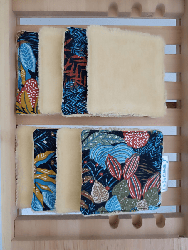 Ensemble panier avec lots de 8 lingettes et de 8 carrés visage - Natura