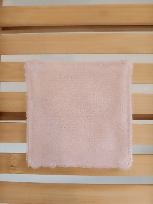 Ensemble de 8 carrés visage - Lapinou