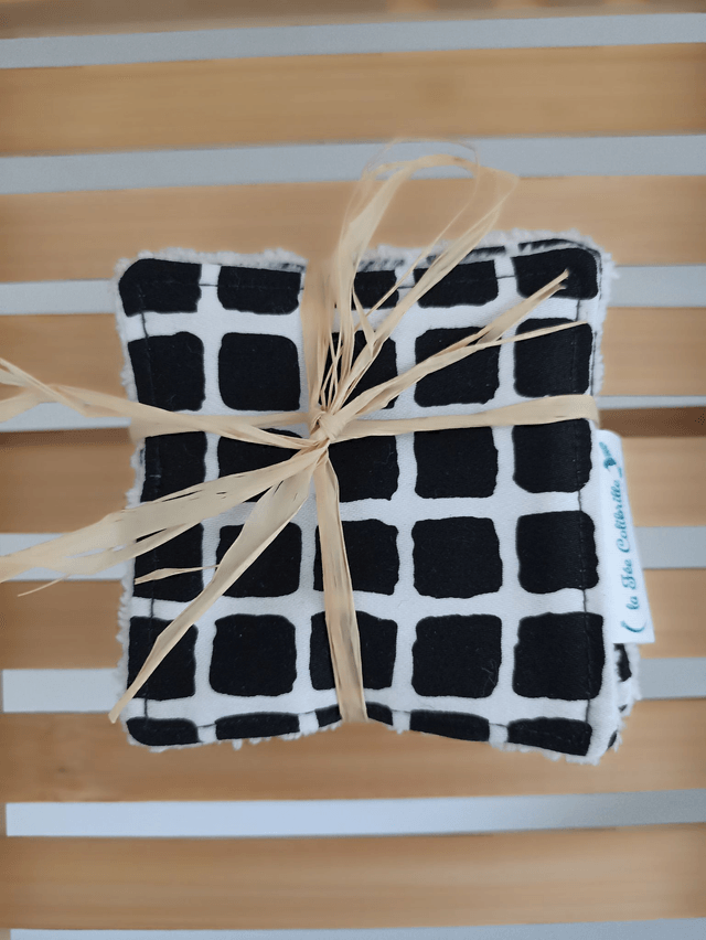 Ensemble de 8 carrés visage - Damier