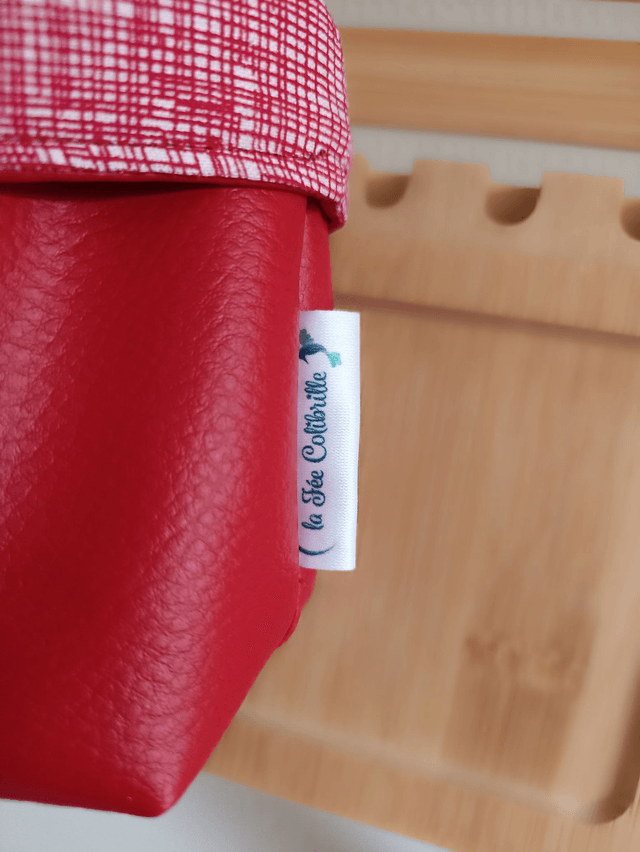 Ensemble panier avec lots de 8 lingettes et de 8 carrés visage - Redup