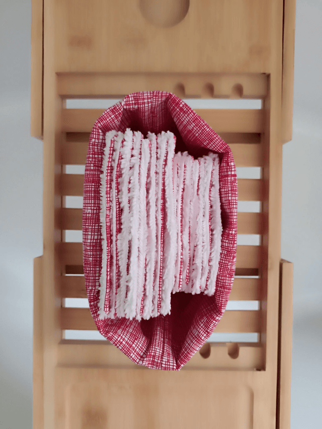 Ensemble panier avec lots de 8 lingettes et de 8 carrés visage - Redup